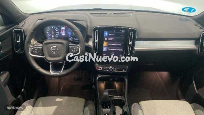Volvo XC40 - foto 23