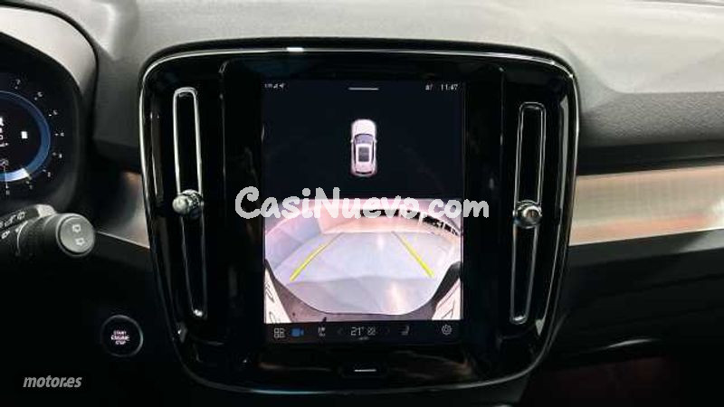 Volvo XC40 - foto 18