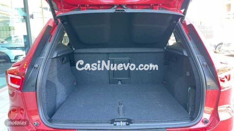 Volvo XC40 - foto 11