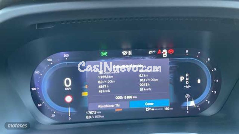 Volvo XC40 - foto 13