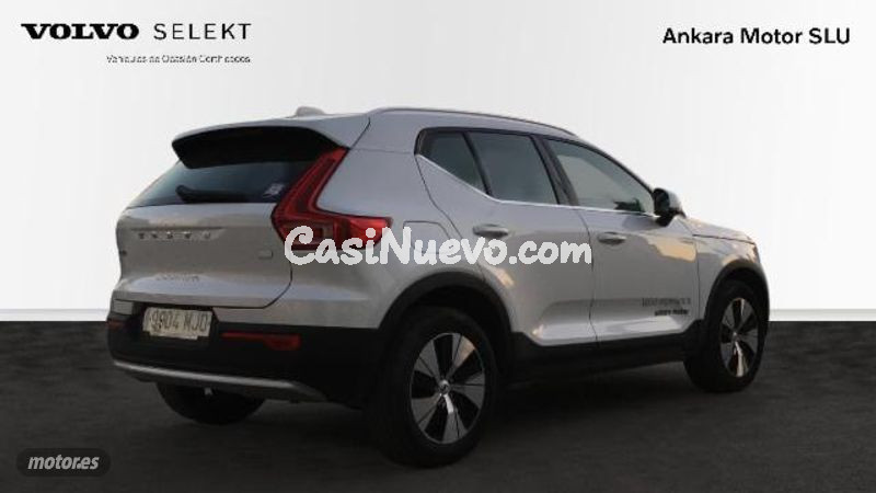 Volvo XC40 - foto 3
