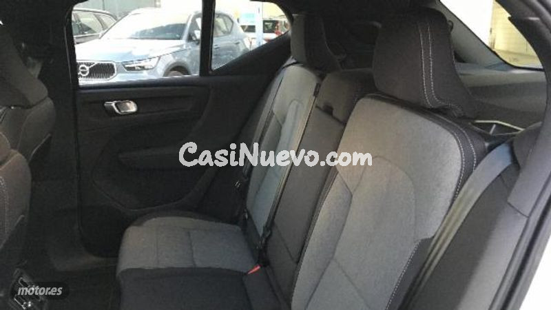 Volvo XC40 - foto 7