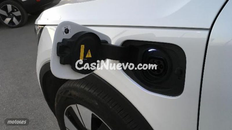 Volvo XC40 - foto 17