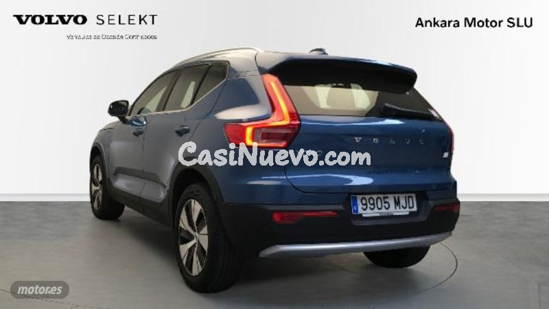Volvo XC40 - foto 2