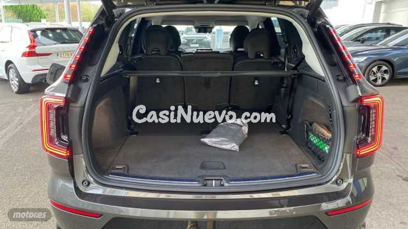 Volvo EX90 - foto 12