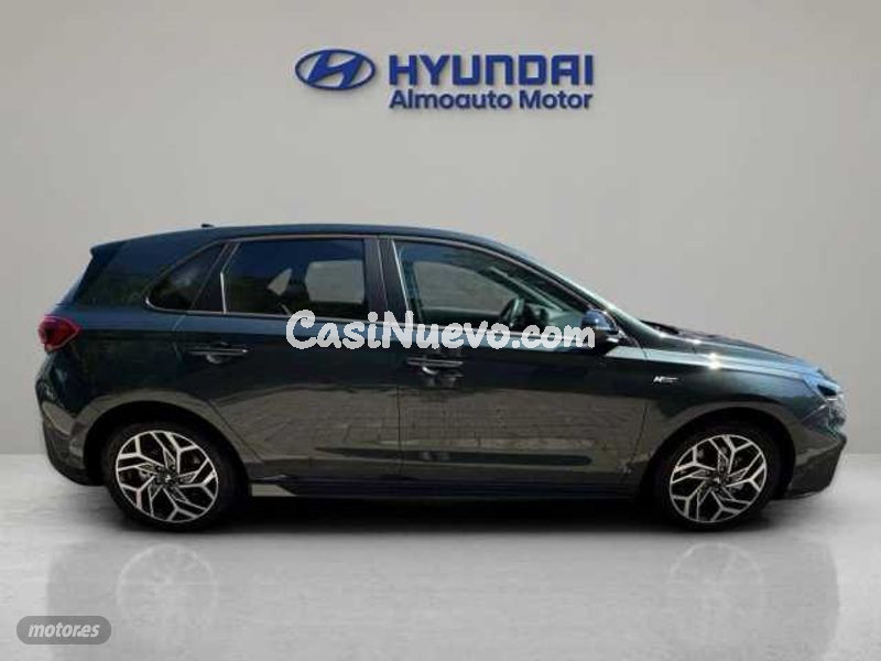Hyundai i30 - foto 8