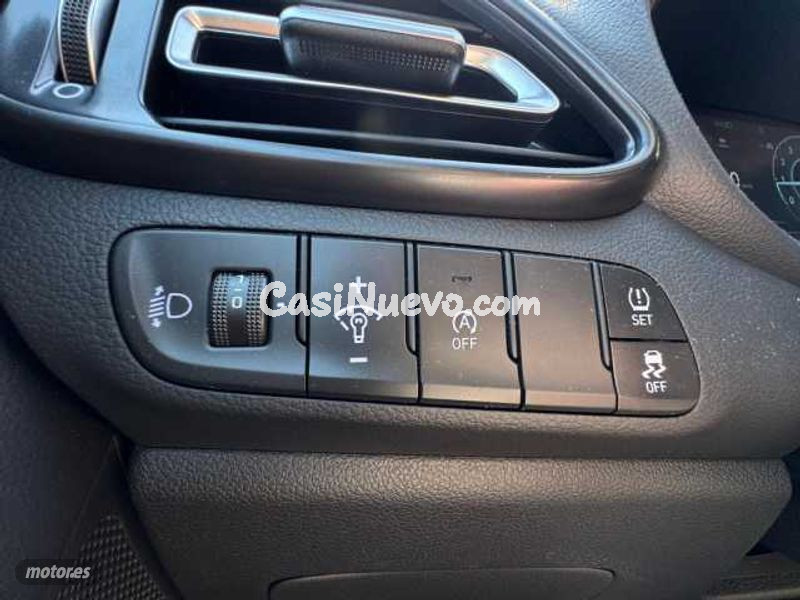 Hyundai i30 - foto 12