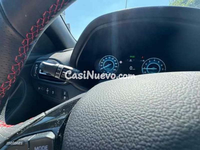 Hyundai i30 - foto 16