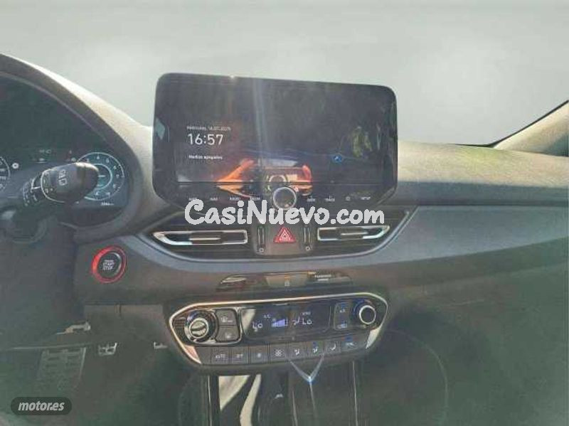 Hyundai i30 - foto 18