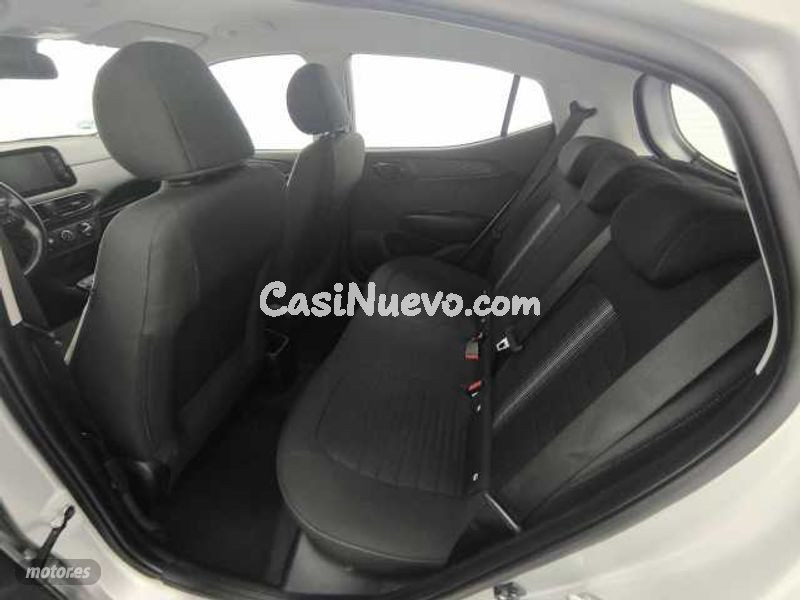 Hyundai i10 - foto 16