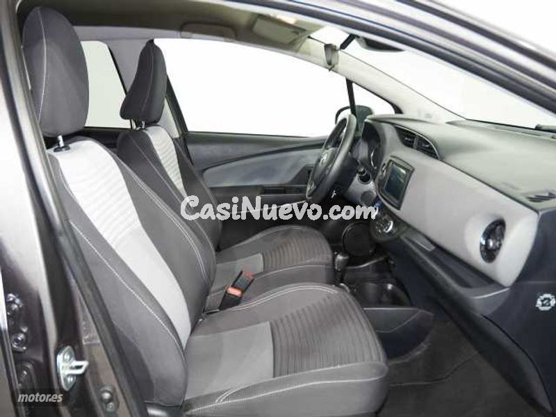 Toyota Yaris - foto 3