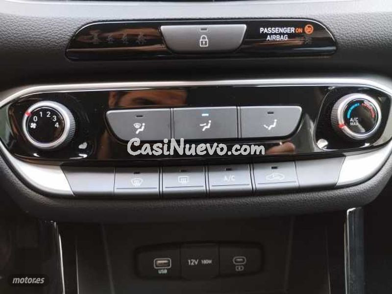 Hyundai i30 - foto 15