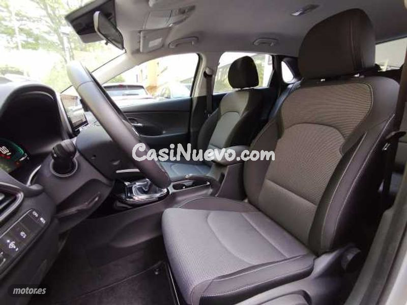 Hyundai i30 - foto 23