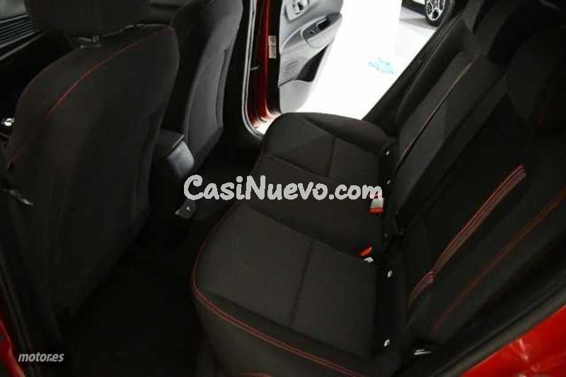 Hyundai i20 - foto 8