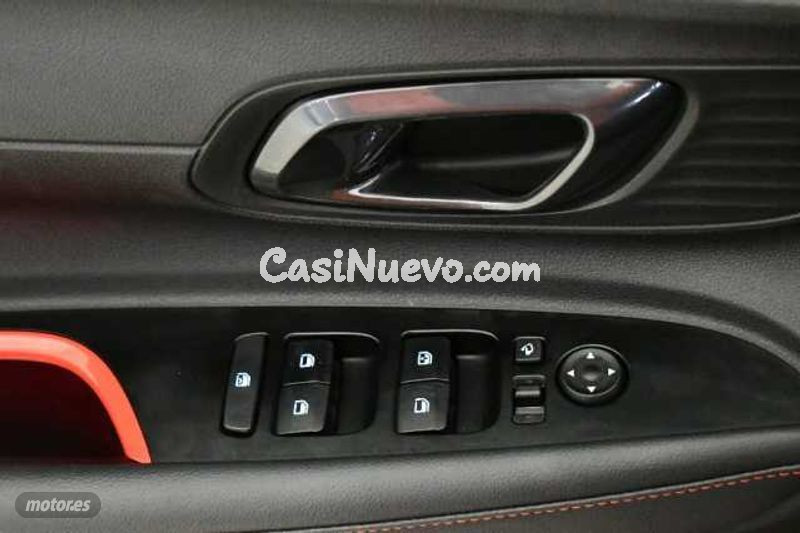 Hyundai i20 - foto 13