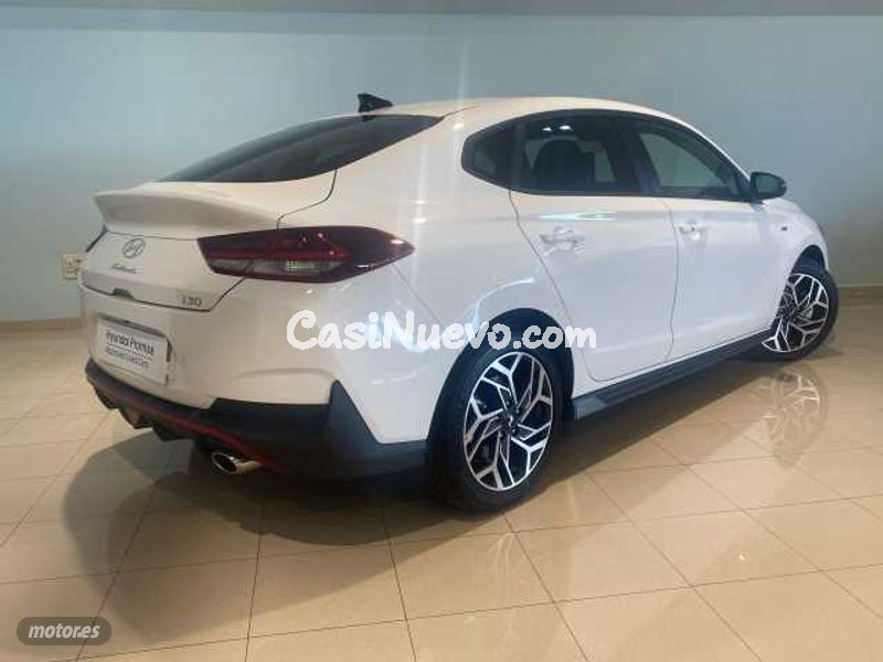 Hyundai i30 - foto 9