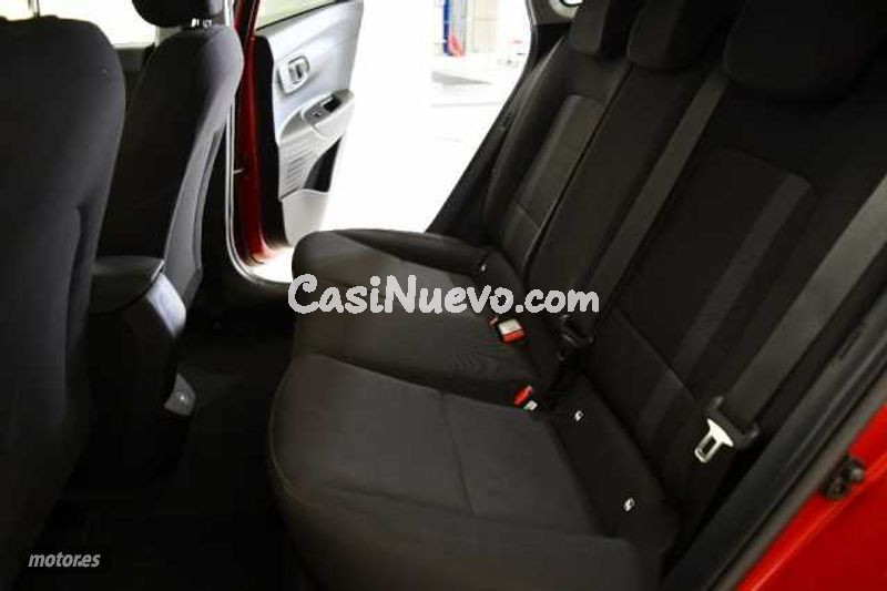 Hyundai i20 - foto 8