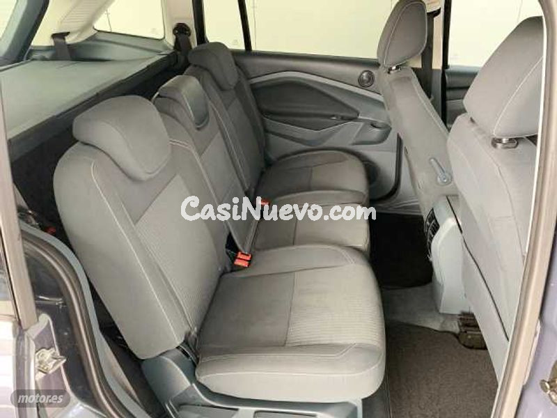 Ford Grand C-Max - foto 12