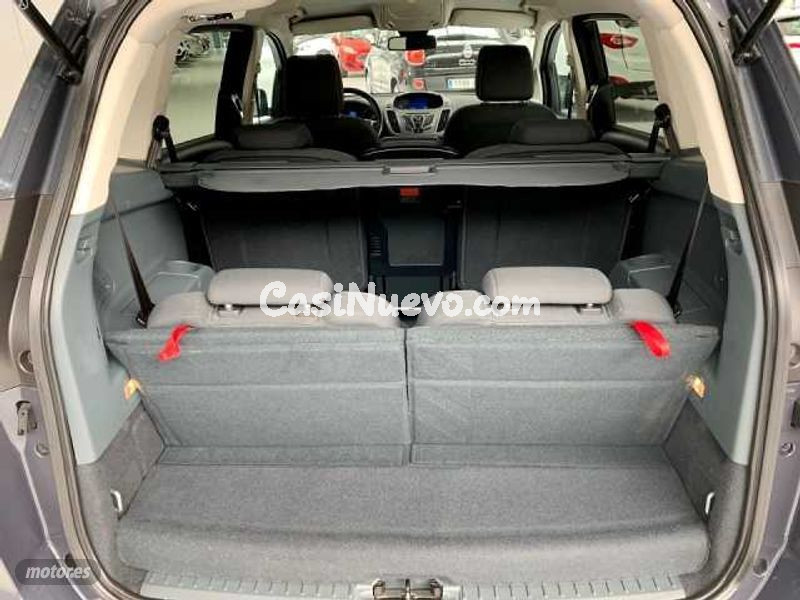 Ford Grand C-Max - foto 13