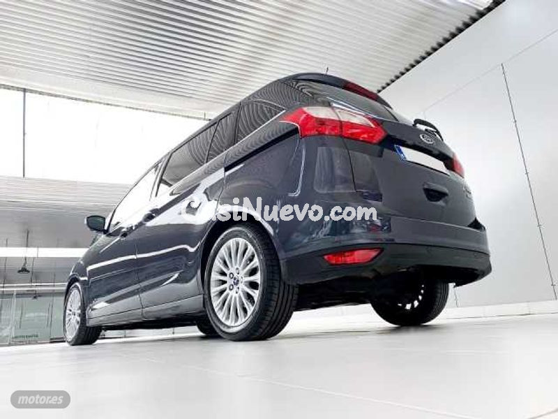 Ford Grand C-Max - foto 18
