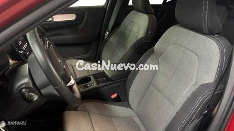 Volvo XC40 - foto 10