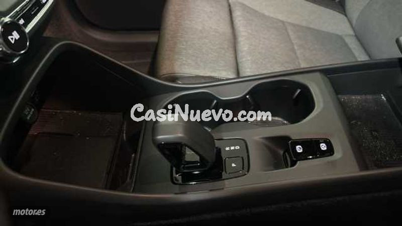 Volvo XC40 - foto 17