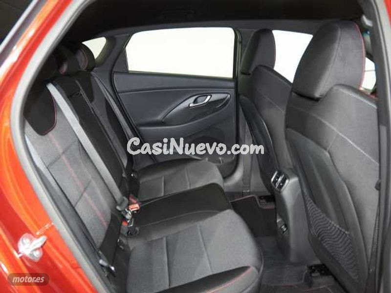 Hyundai i30 - foto 8