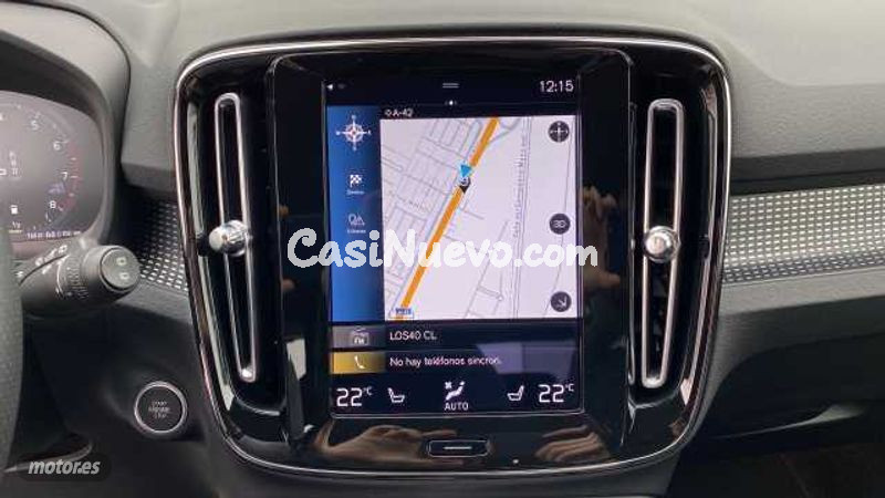 Volvo XC40 - foto 13