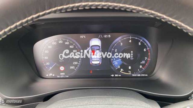 Volvo XC40 - foto 14