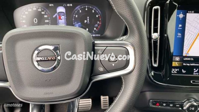 Volvo XC40 - foto 15