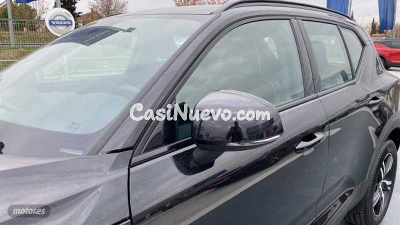 Volvo XC40 - foto 19