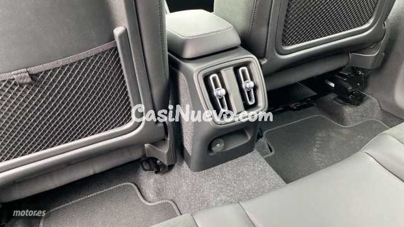 Volvo XC40 - foto 31