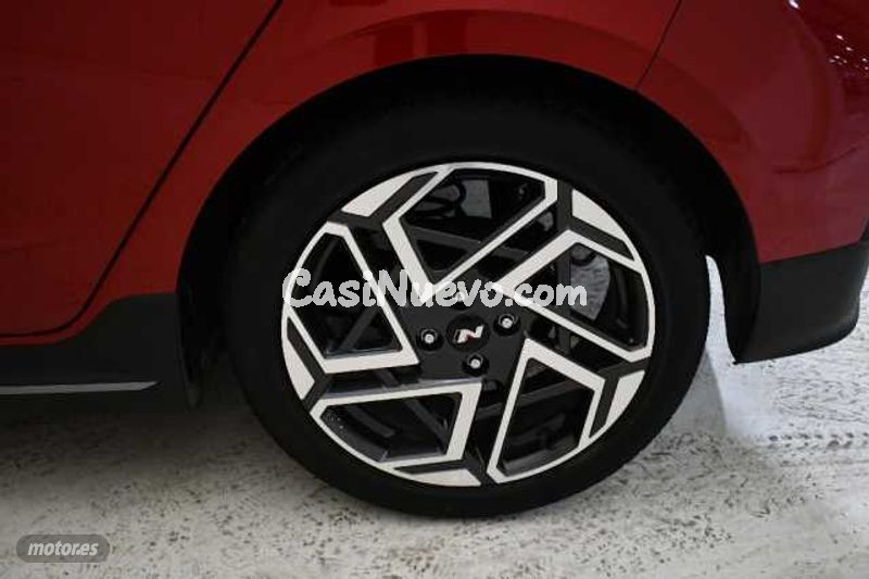 Hyundai i20 - foto 11