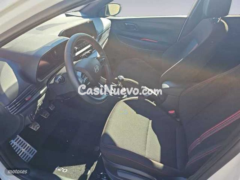 Hyundai i20 - foto 9