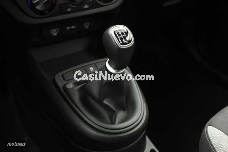 Hyundai i10 - foto 8