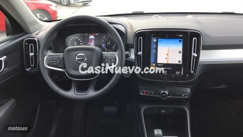 Volvo XC40 - foto 11