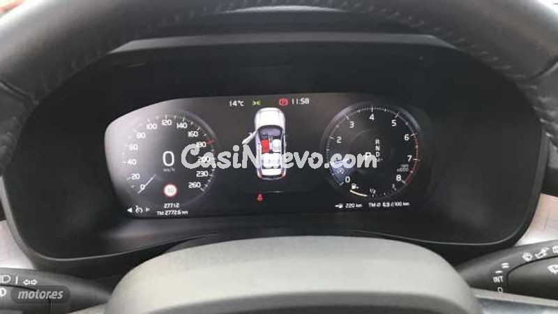 Volvo XC40 - foto 14