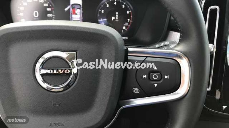 Volvo XC40 - foto 15