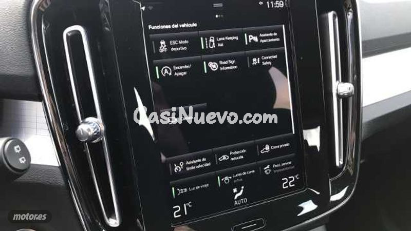 Volvo XC40 - foto 27