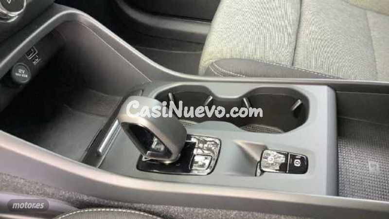 Volvo XC40 - foto 18