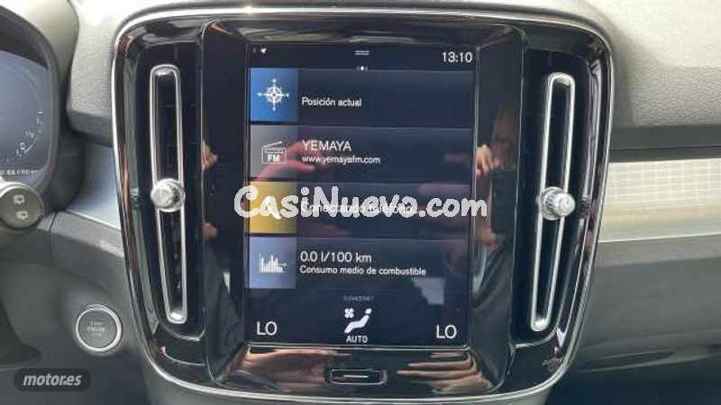 Volvo XC40 - foto 14