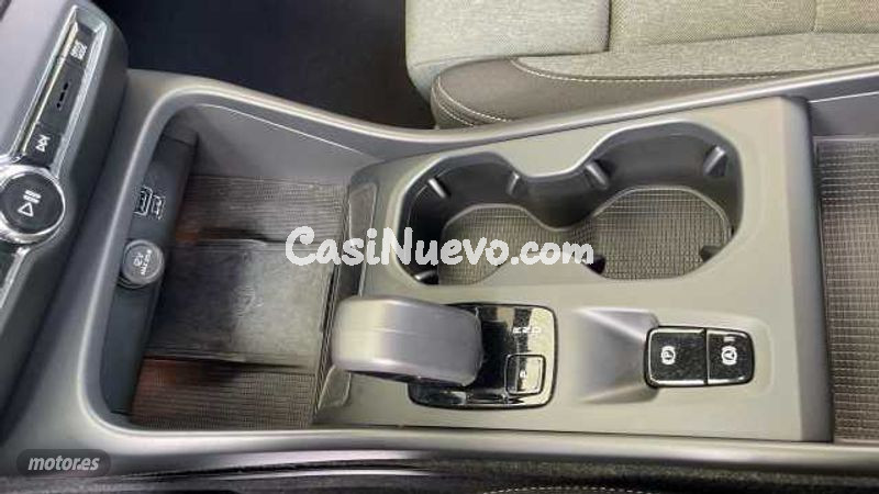 Volvo XC40 - foto 16