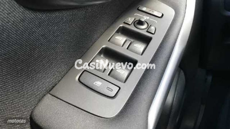 Volvo V 40 - foto 28