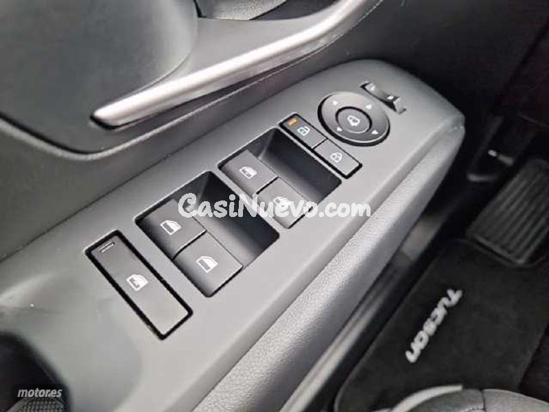 Hyundai Tucson - foto 12