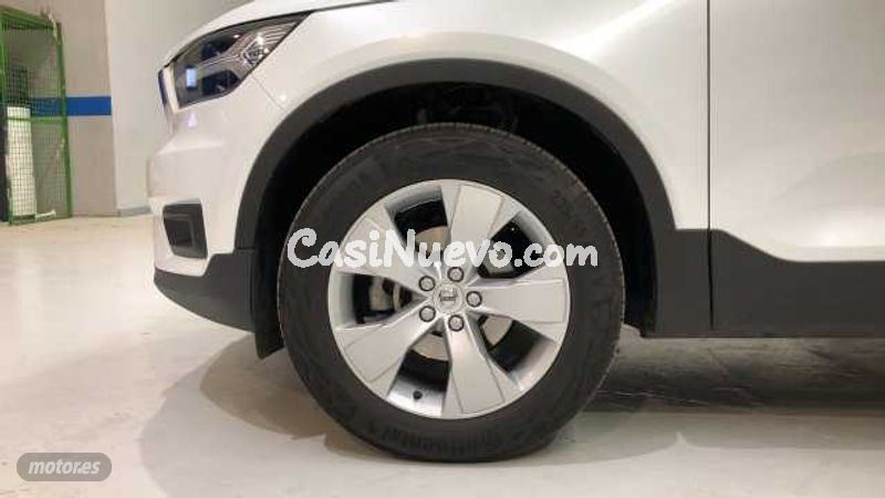 Volvo XC40 - foto 17