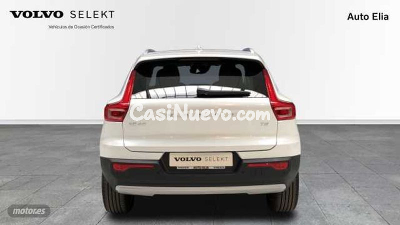 Volvo XC40 - foto 29