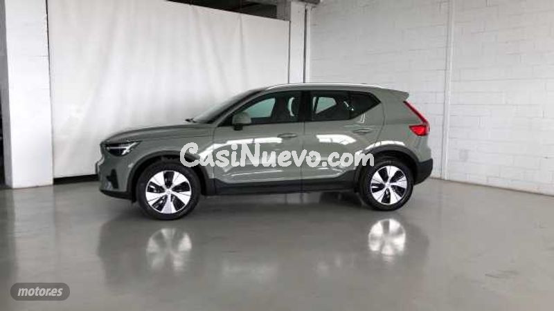 Volvo XC40 - foto 22