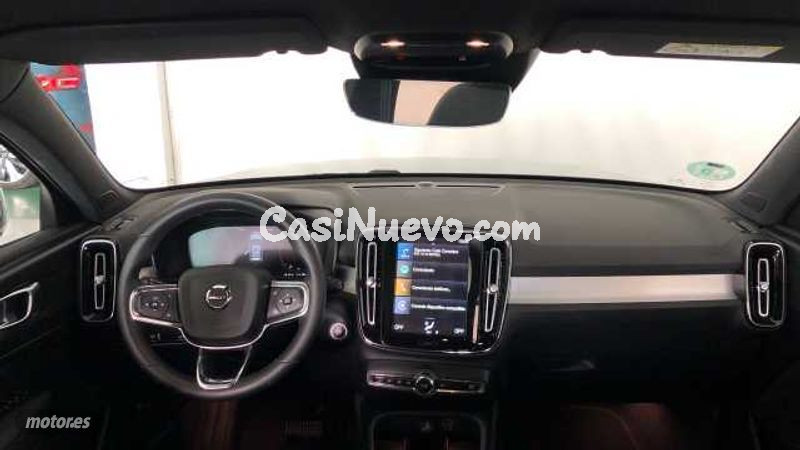 Volvo XC40 - foto 23