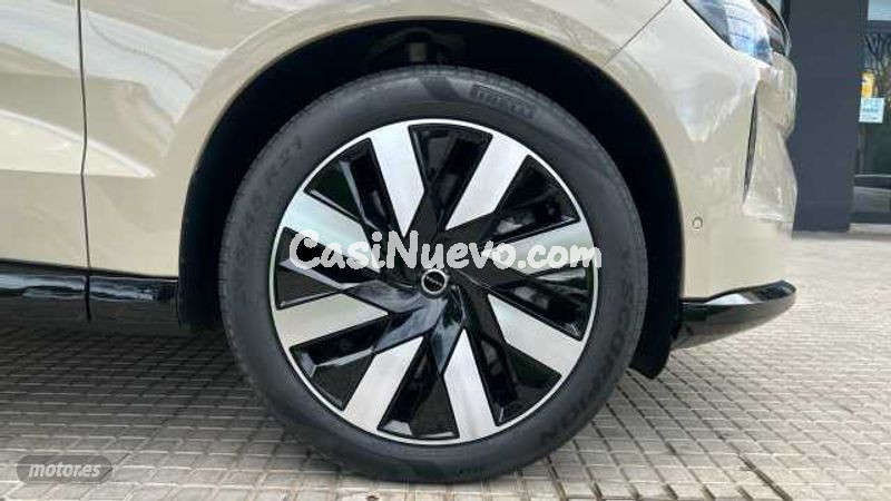 Volvo EX90 - foto 10