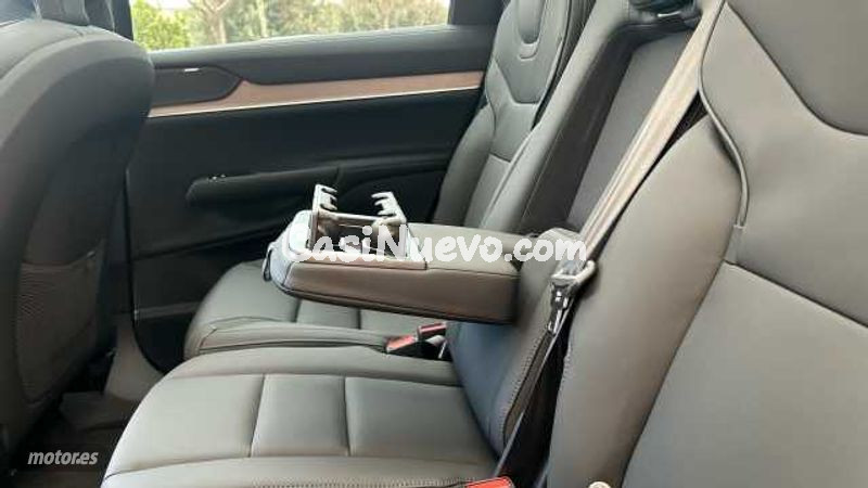 Volvo EX90 - foto 23